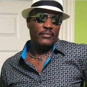 Meet your Posher, Celvin